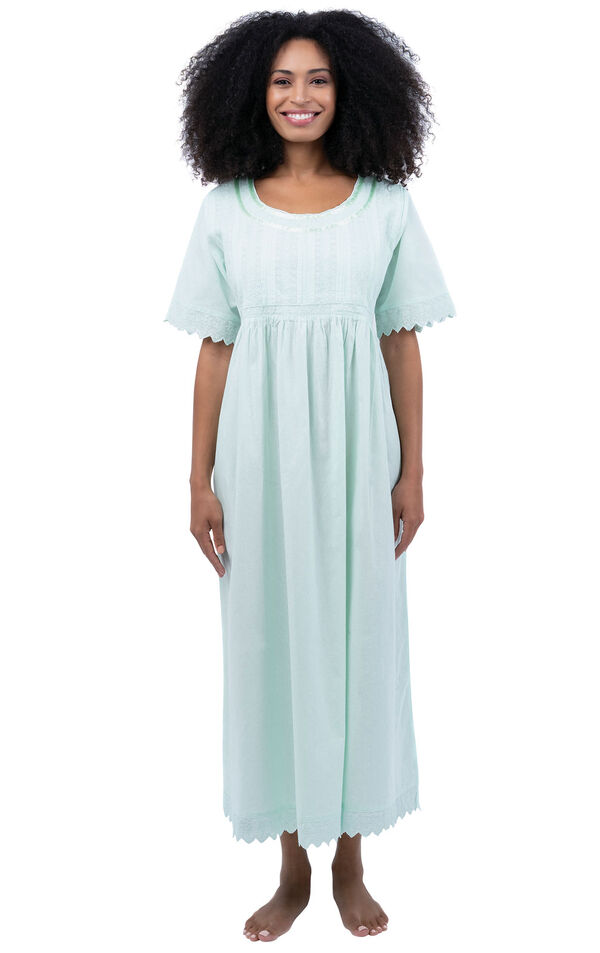 Helena - Vintage Short Sleeve Cotton Ladies Nightgown image number 0