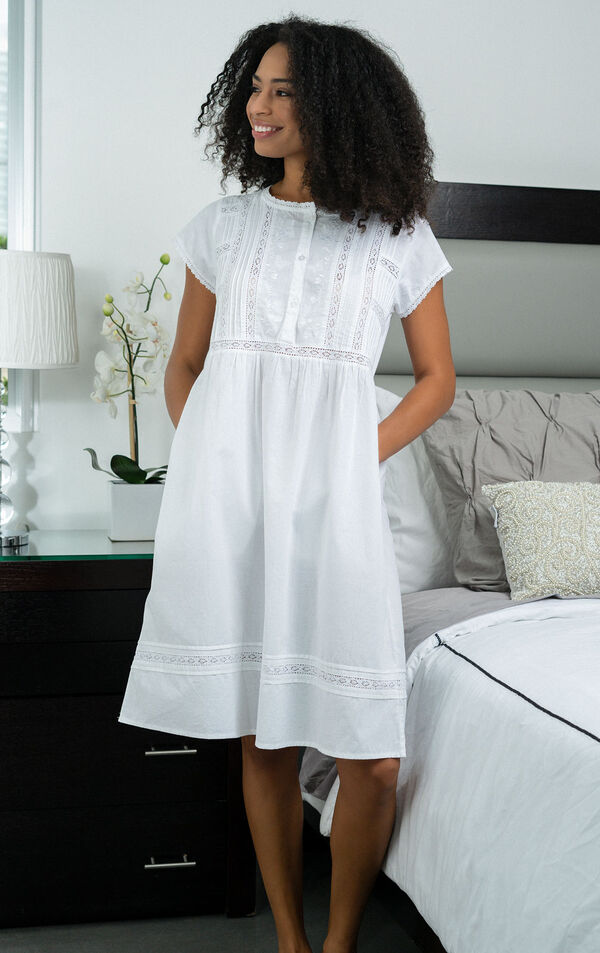 Daphne - Victorian Short Sleeve Cotton Nightgown image number 2
