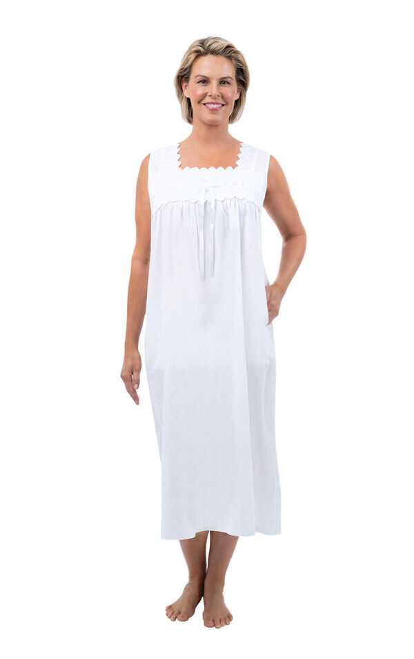 Laurel - 100 Percent Cotton Vintage Nightgown for Women image number 0