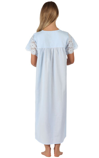 Model wearing Elizabeth Nightgown - Blue